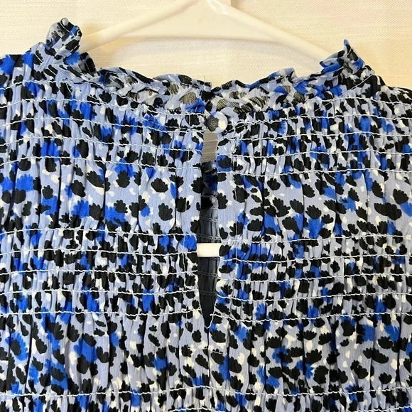 Express NWT Leopard Print Smocked Balloon Sleeve Peplum Top - Picture 9 of 10